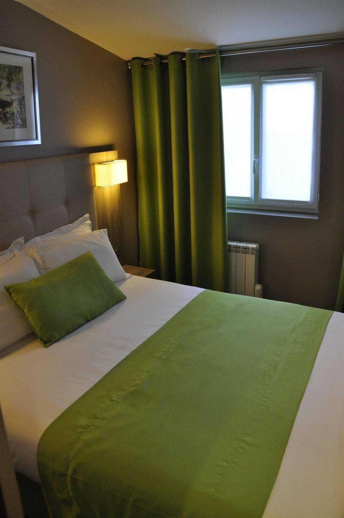 Hotel Floridor Etoile Aulnay-sous-Bois Zewnętrze zdjęcie